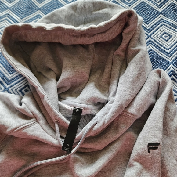 Fabletics Women's Gray Pullover Hoodie - Size M - NWOT - Picture 7 of 11